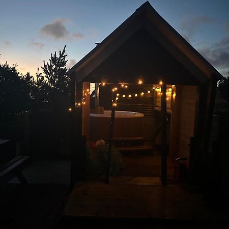 Leurbost Sundown Cottages מראה חיצוני תמונה