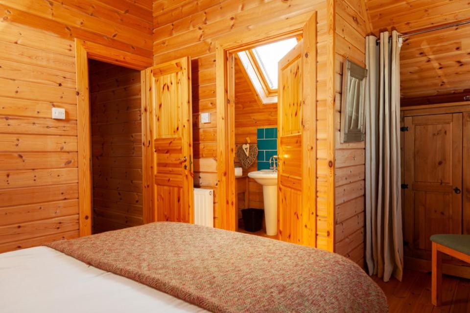 Leurbost Sundown Cottages מראה חיצוני תמונה