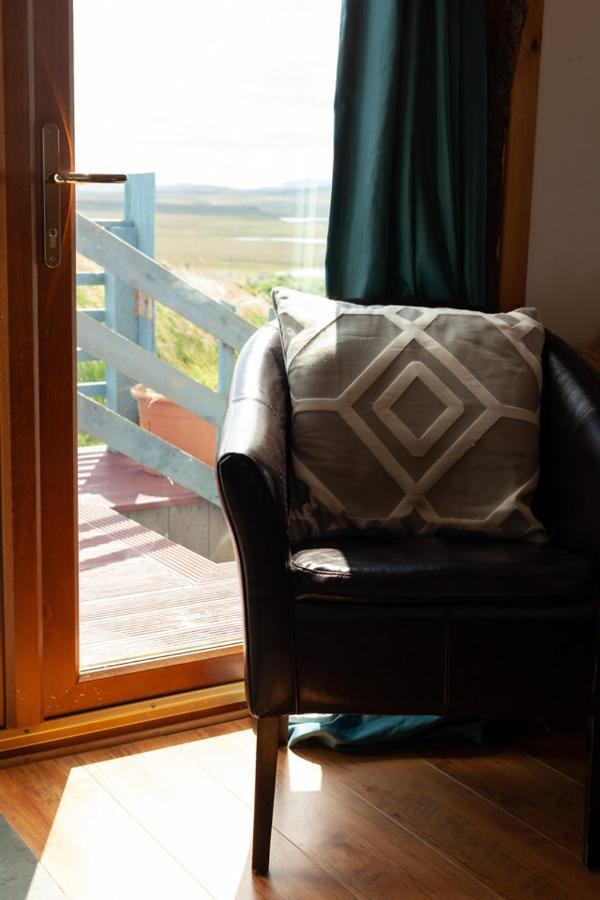 Leurbost Sundown Cottages מראה חיצוני תמונה