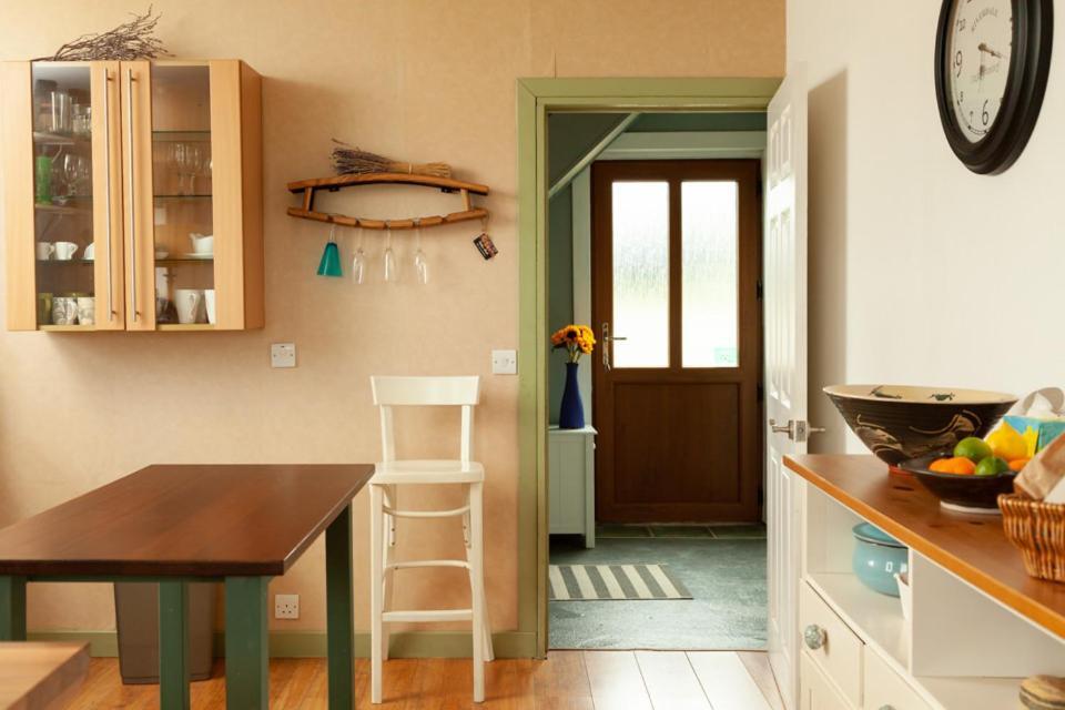 Leurbost Sundown Cottages מראה חיצוני תמונה